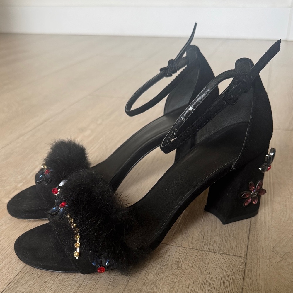 Stuart Weitzman Black Heels with Fur and Floral Details